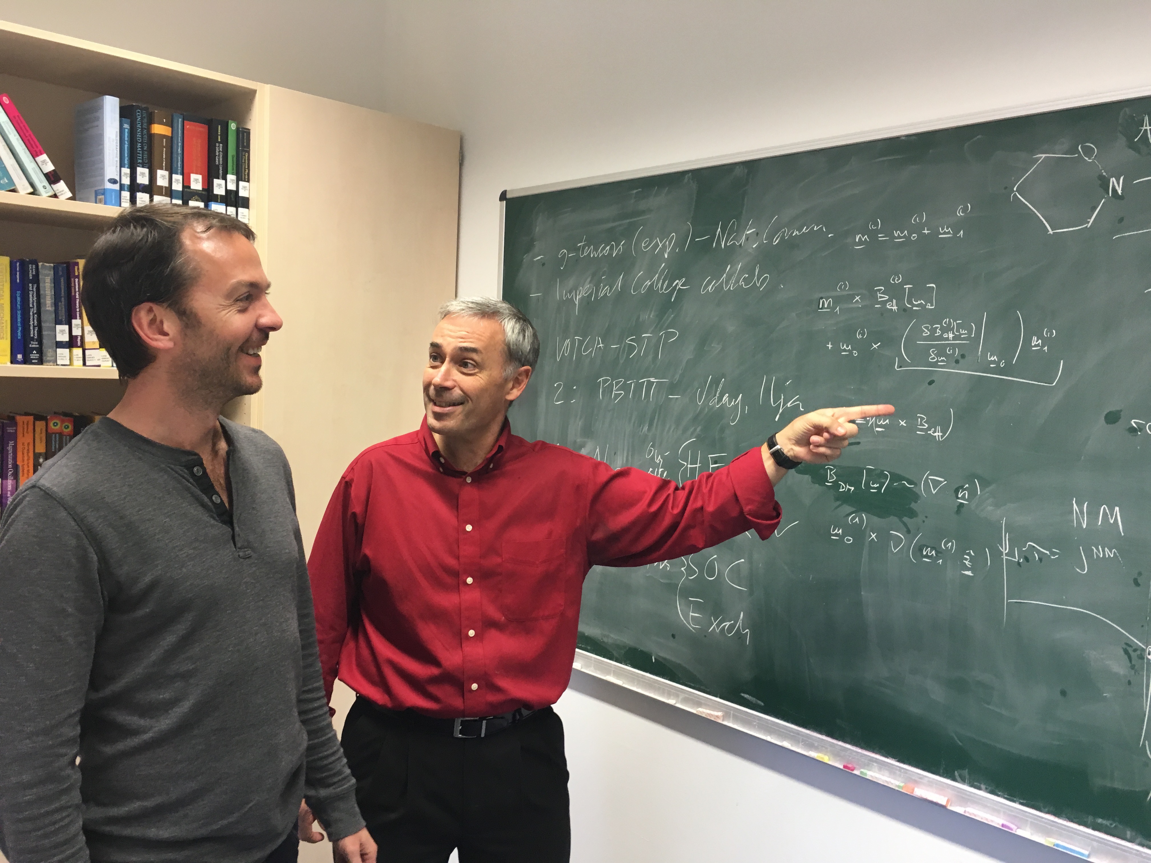 Yaroslav Tserkovnyak and Jairo Sinova discussing physics